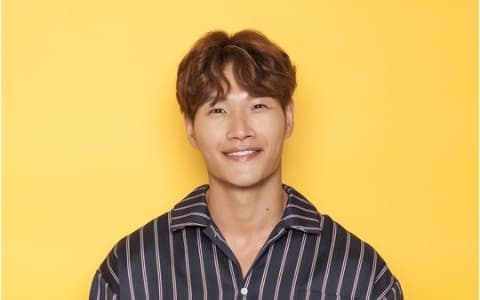 《Running Man》金鐘國節目中踢椅子還動手打人...網友反應超兩極！