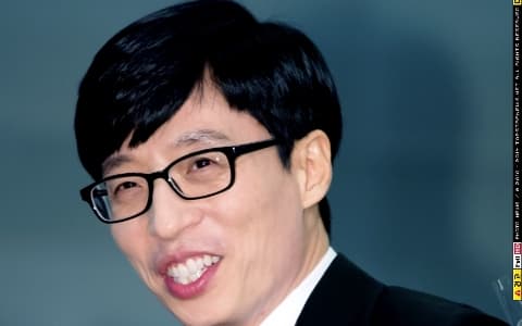 劉大神給初次見面的PD送暖！網友大讚：『在冷漠的社會裡，每人都應該學習！』