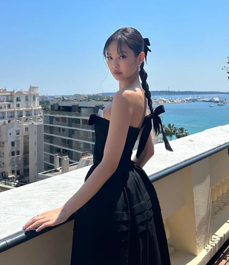 Image Source l&nbsp;jennierubyjane
