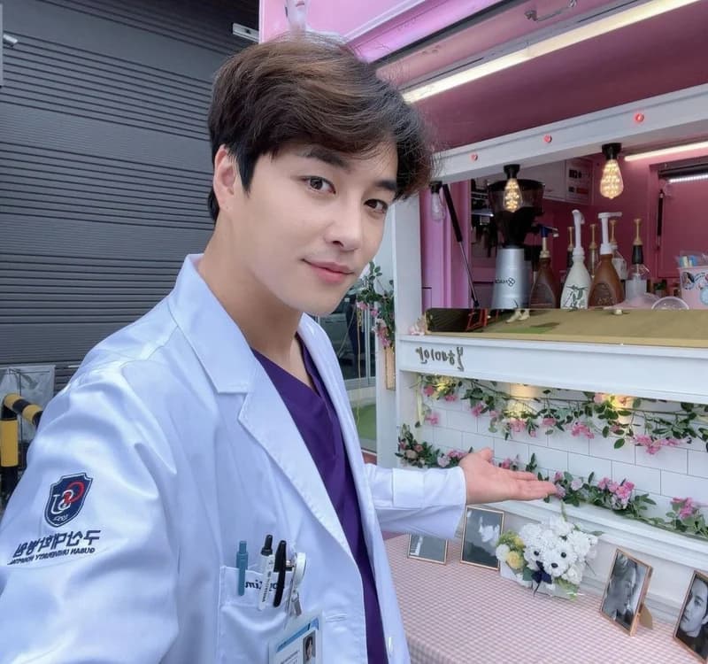 &nbsp;Image Source_Instagram |min_woohyuk