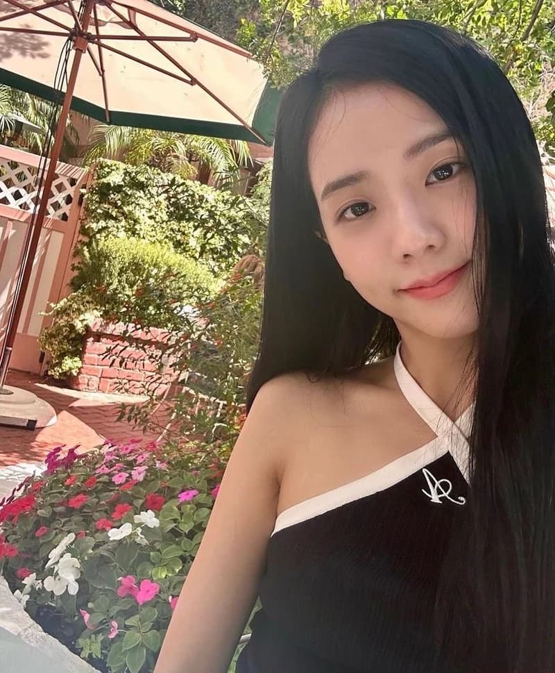 Image Source l&nbsp;sooyaaa__