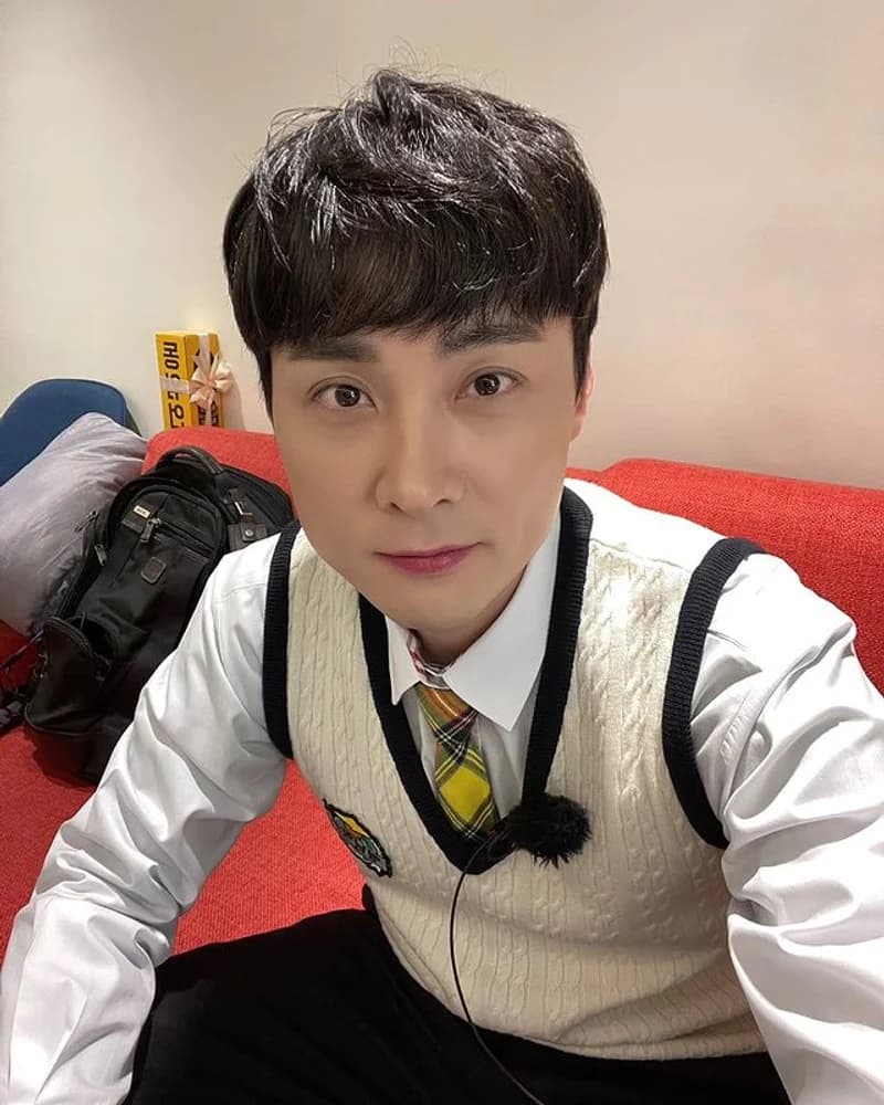 Image Source : Instagram | minkyunghoon.official