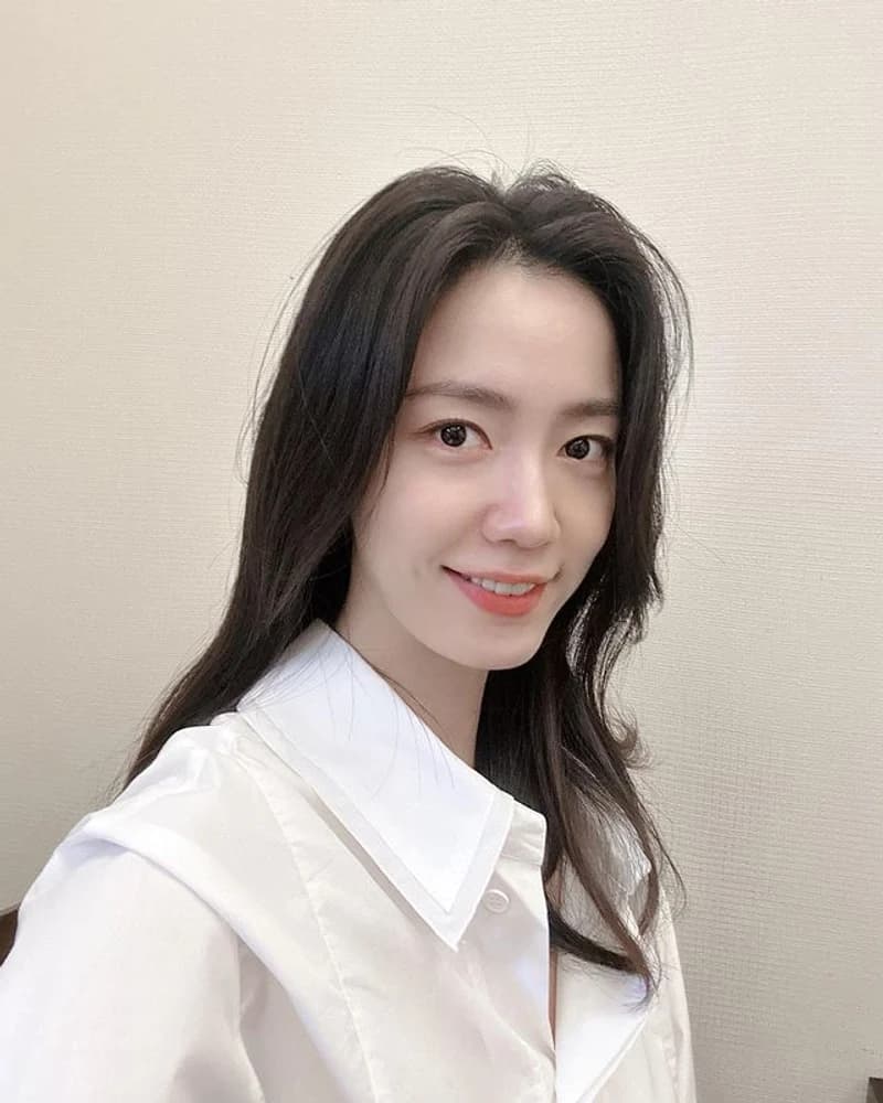 Image Source：instagram |&nbsp;hwayoung_ryu_93