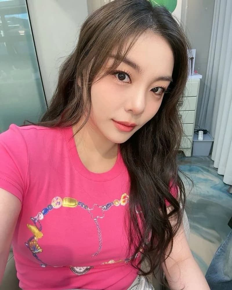 Image Source Instagram|aileeonline