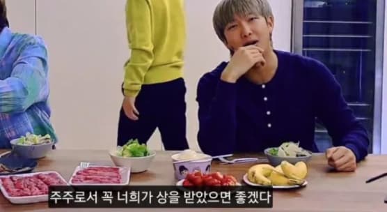Image Source ｜Vlive