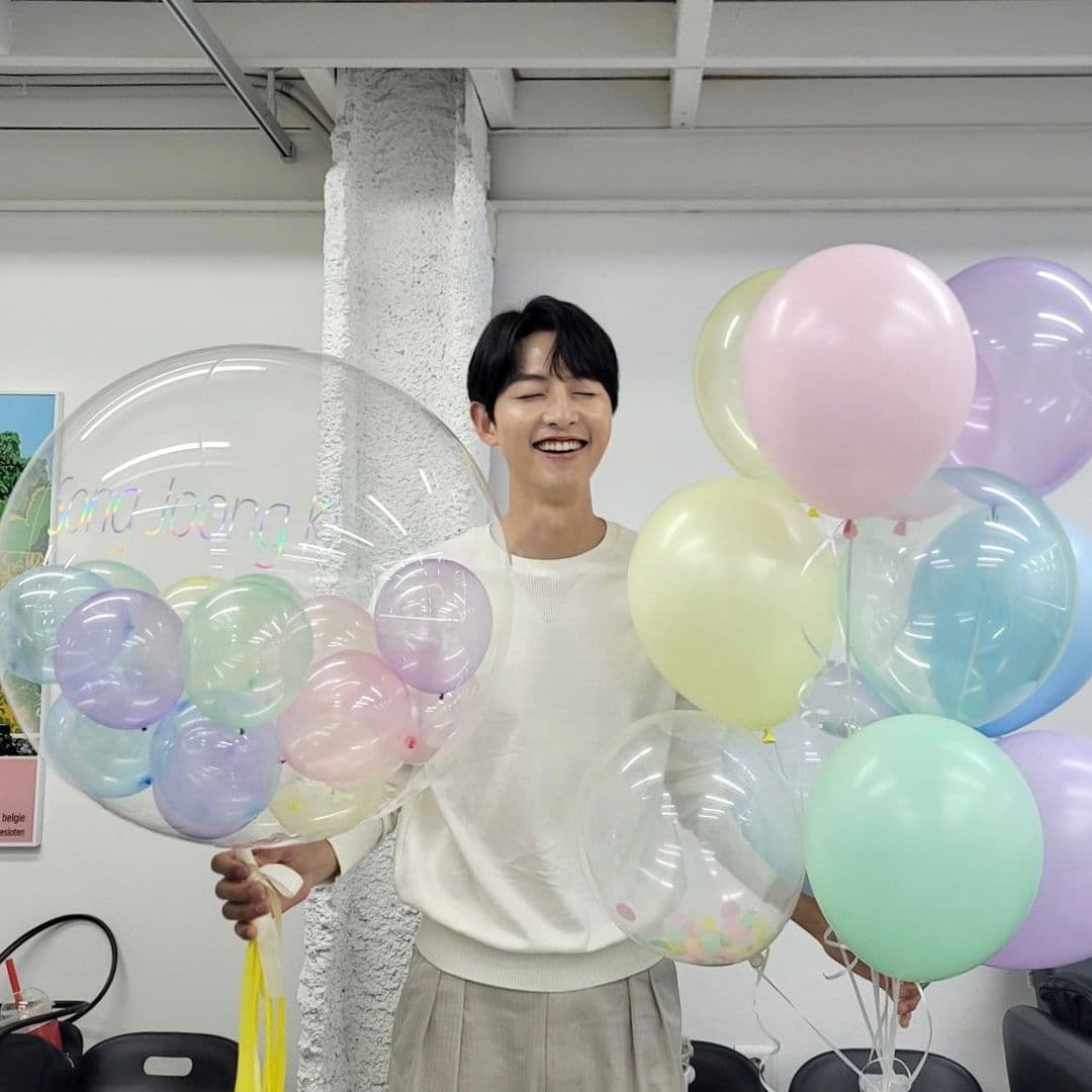 Image source_ Instagram | hi_songjoongki