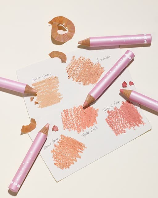 ETUDE 艾杜紗「Glowy Gummy Balm」布丁果凍唇膏，攜手美妝創作者 Minje 打造！