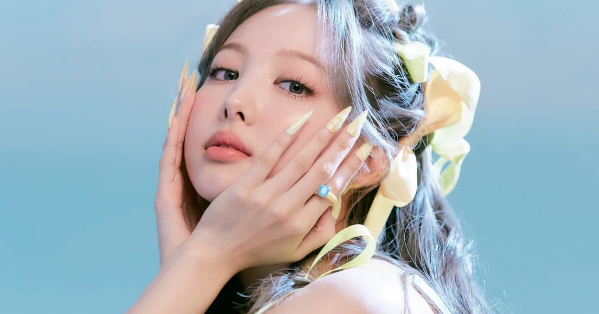 【動向成謎】TWICE娜璉也傳離開JYP？媽媽20年感性文掀揣測