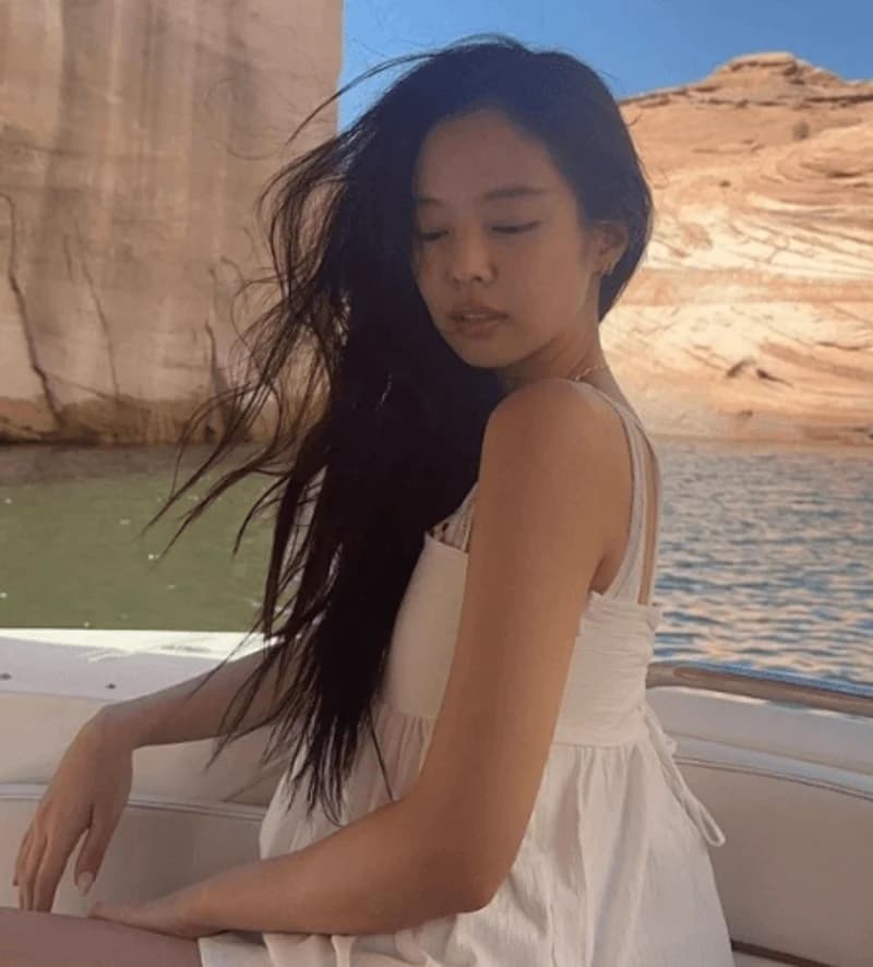 Image Source Instagram|jennierubyjane