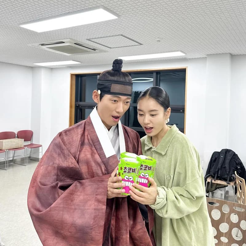 Image Source l IG 안은진