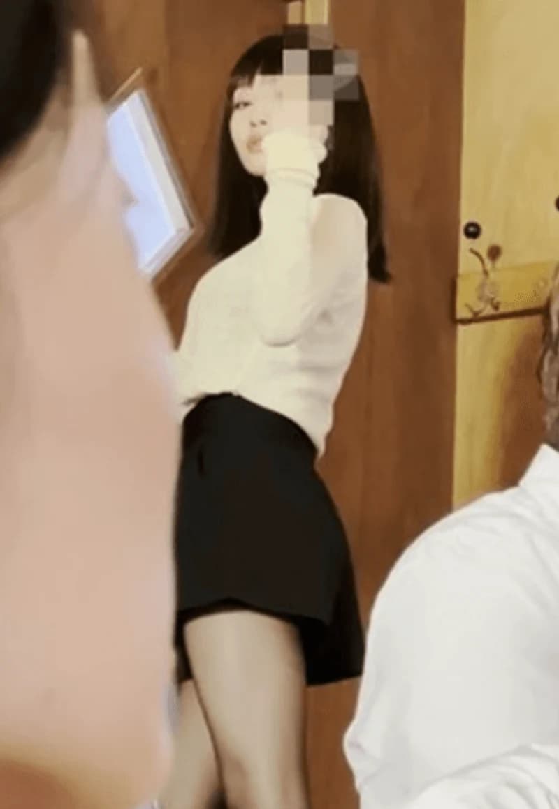 圖片來源:YouTube | CHUNGHA__Official
