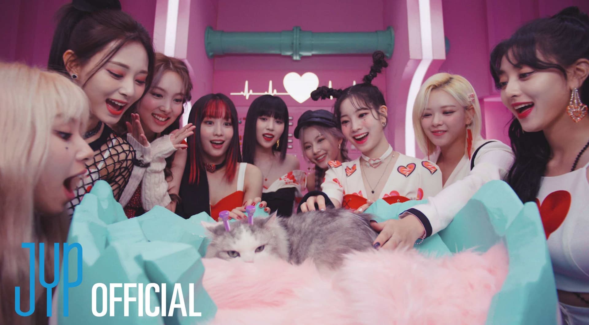 Image Source Twitter|jypetwice
