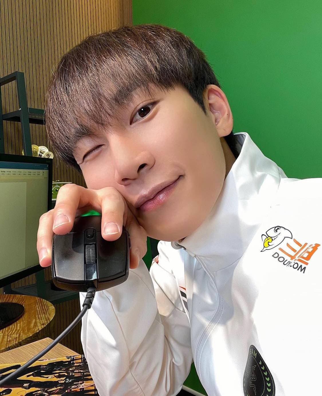 Image Source :Instagram | cube_official_btob