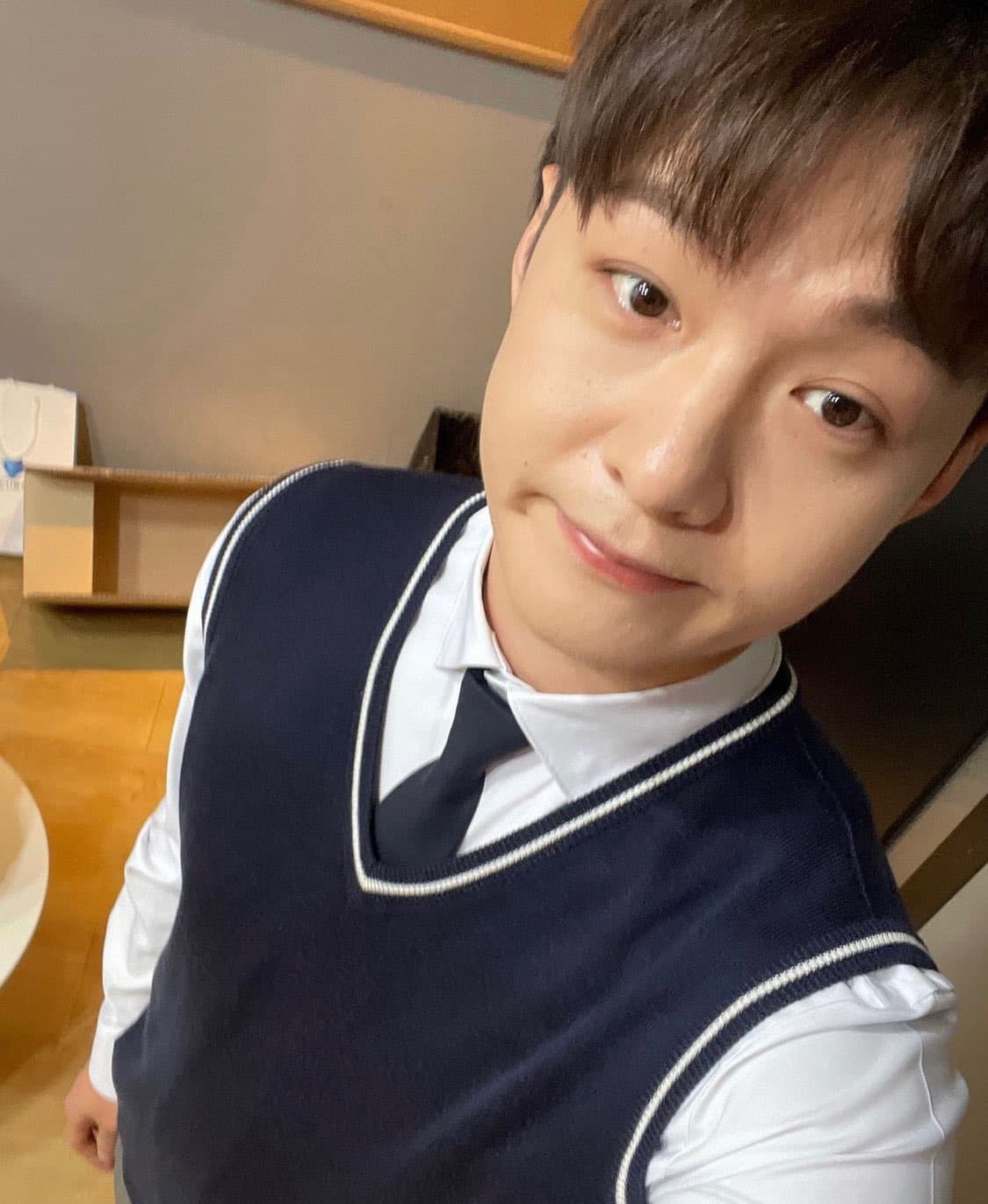 Image Source :Instagram | lee_cs_btob